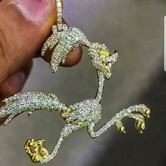 10k Solid Gold 3.3 Carat Natural Diamond Road Runner Pendant Cartoon